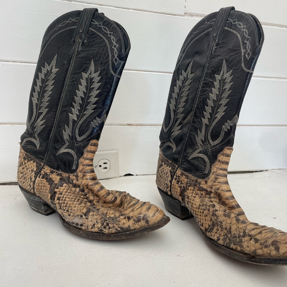 Tony Lama Exotic Alligator Cowboy Boots